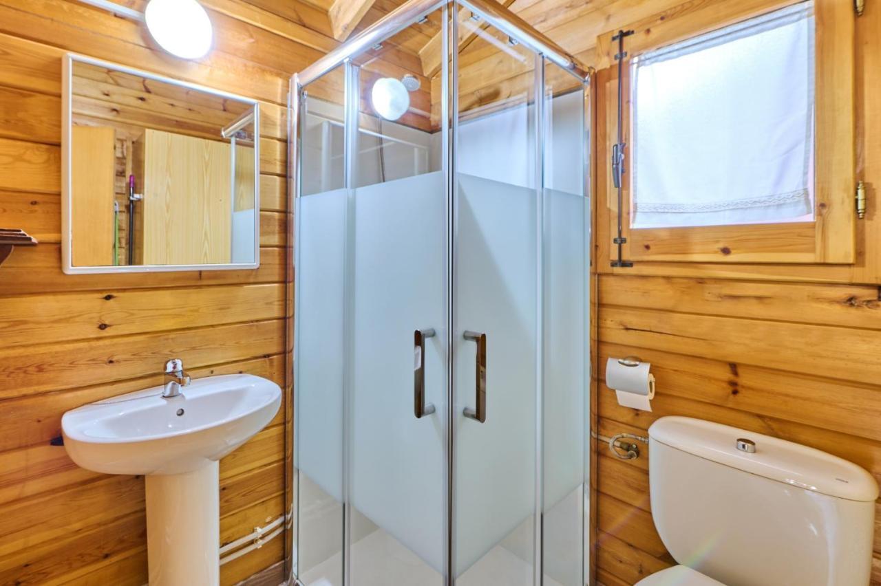 Camping Fontfreda Castellar del Riu Kültér fotó